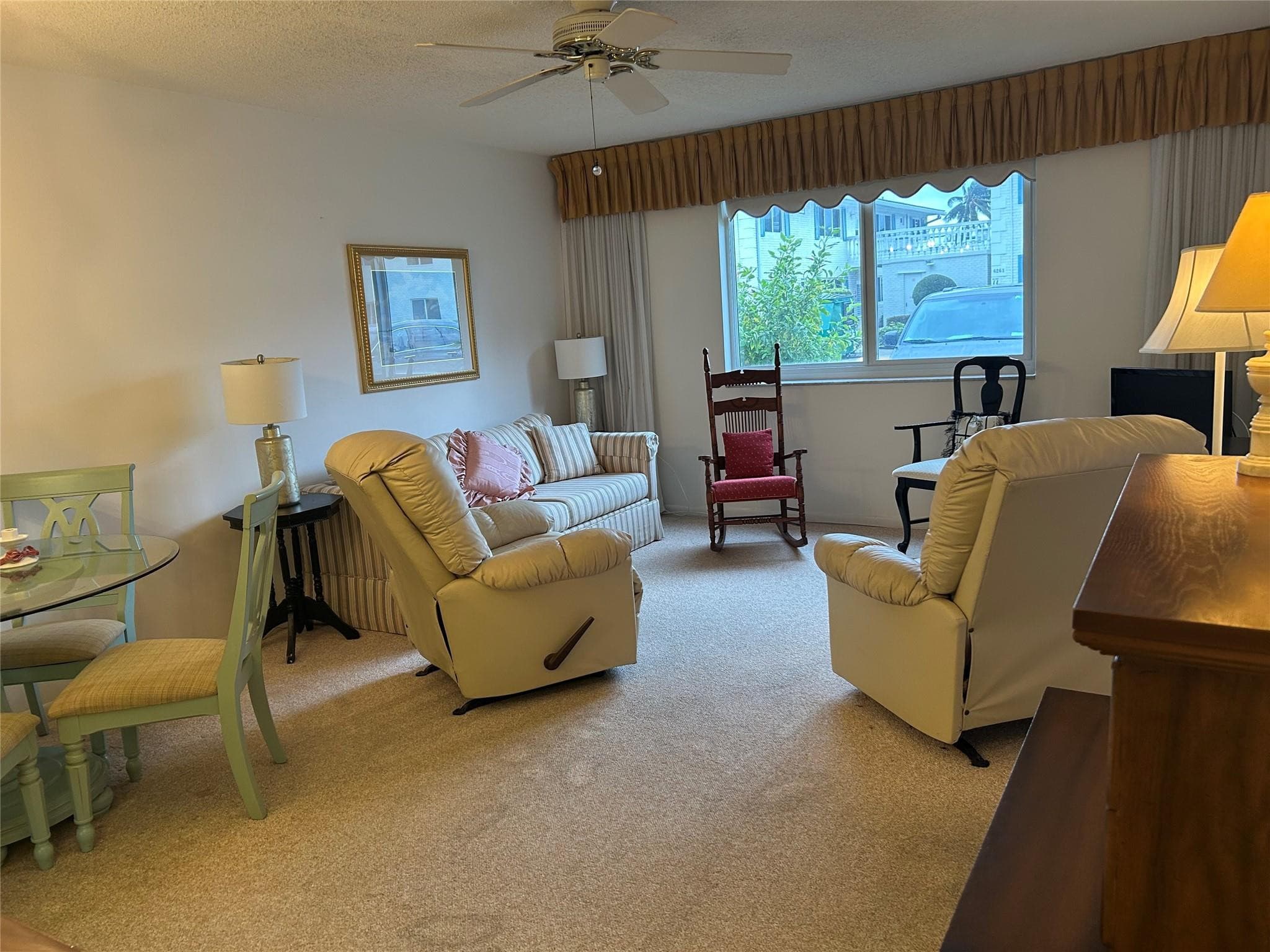 6263 NE 19th Avenue 906, Fort Lauderdale, FL 33308 — photo 4 of 19