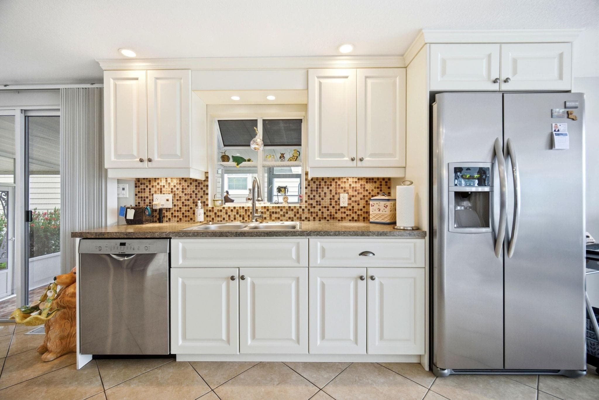5555 Lakeshore Drive, Fort Lauderdale, FL 33312 — photo 28 of 53