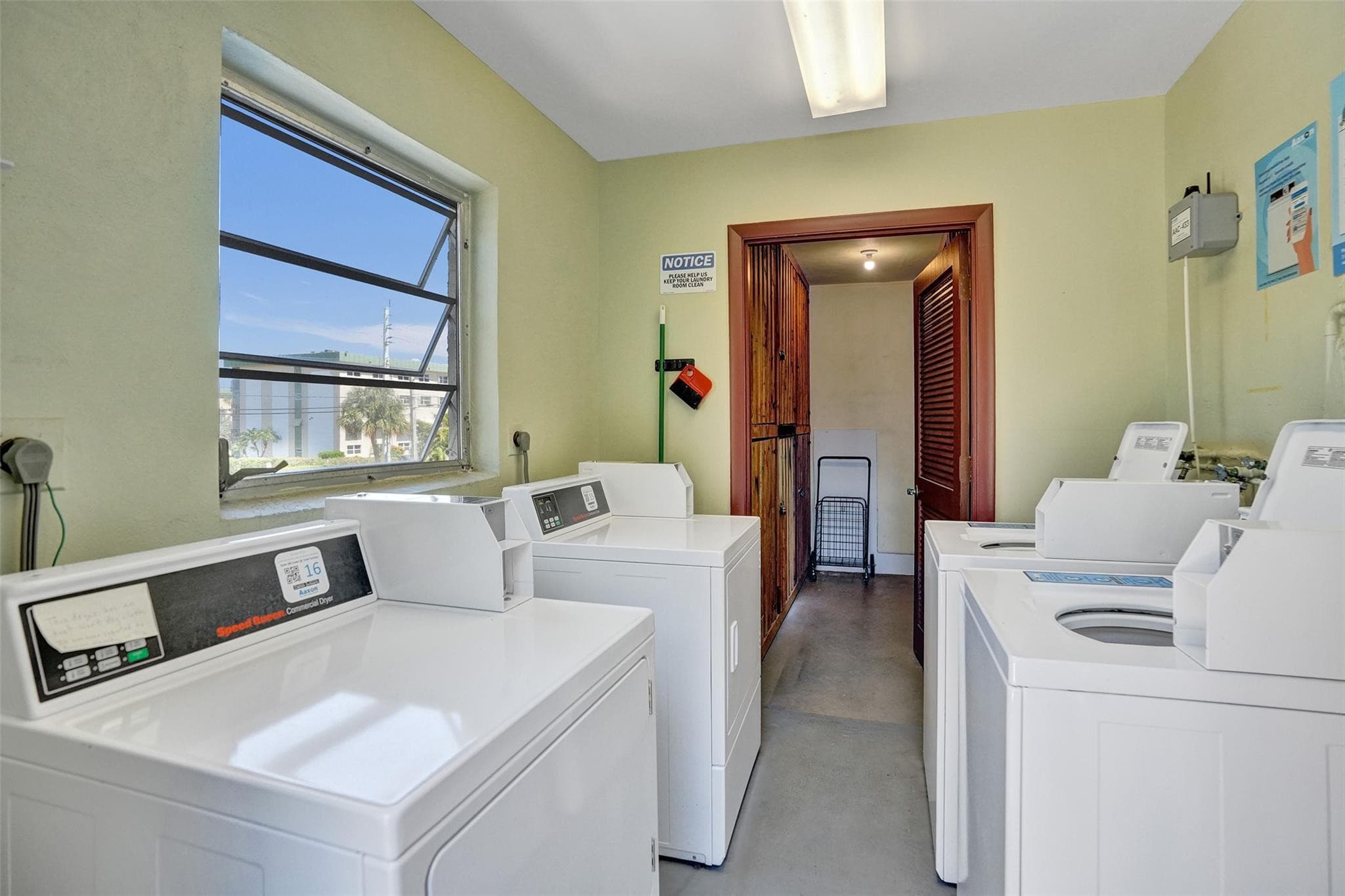 860 SE 6th Avenue 410, Deerfield Beach, FL 33441 — photo 57 of 67