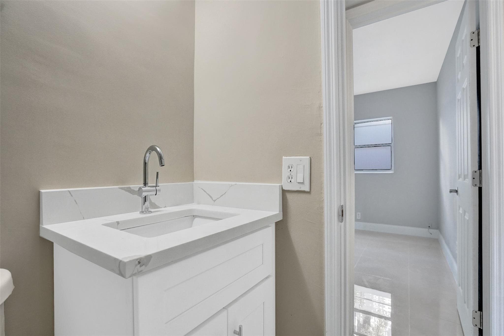 701 Pine Drive 104, Pompano Beach, FL 33060 — photo 12 of 47