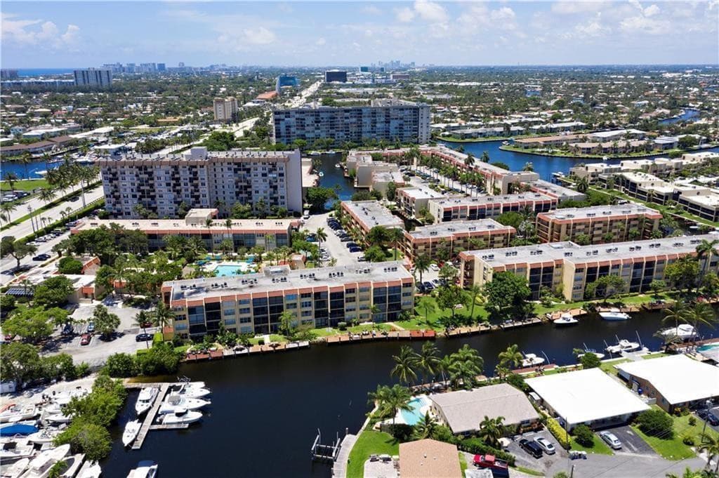 777 S Federal Highway Penthouse 16, Pompano Beach, FL 33062 — photo 19 of 40