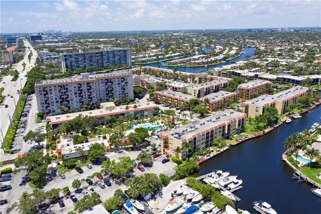 777 S Federal Highway Penthouse 16, Pompano Beach, FL 33062 — photo 20 of 40