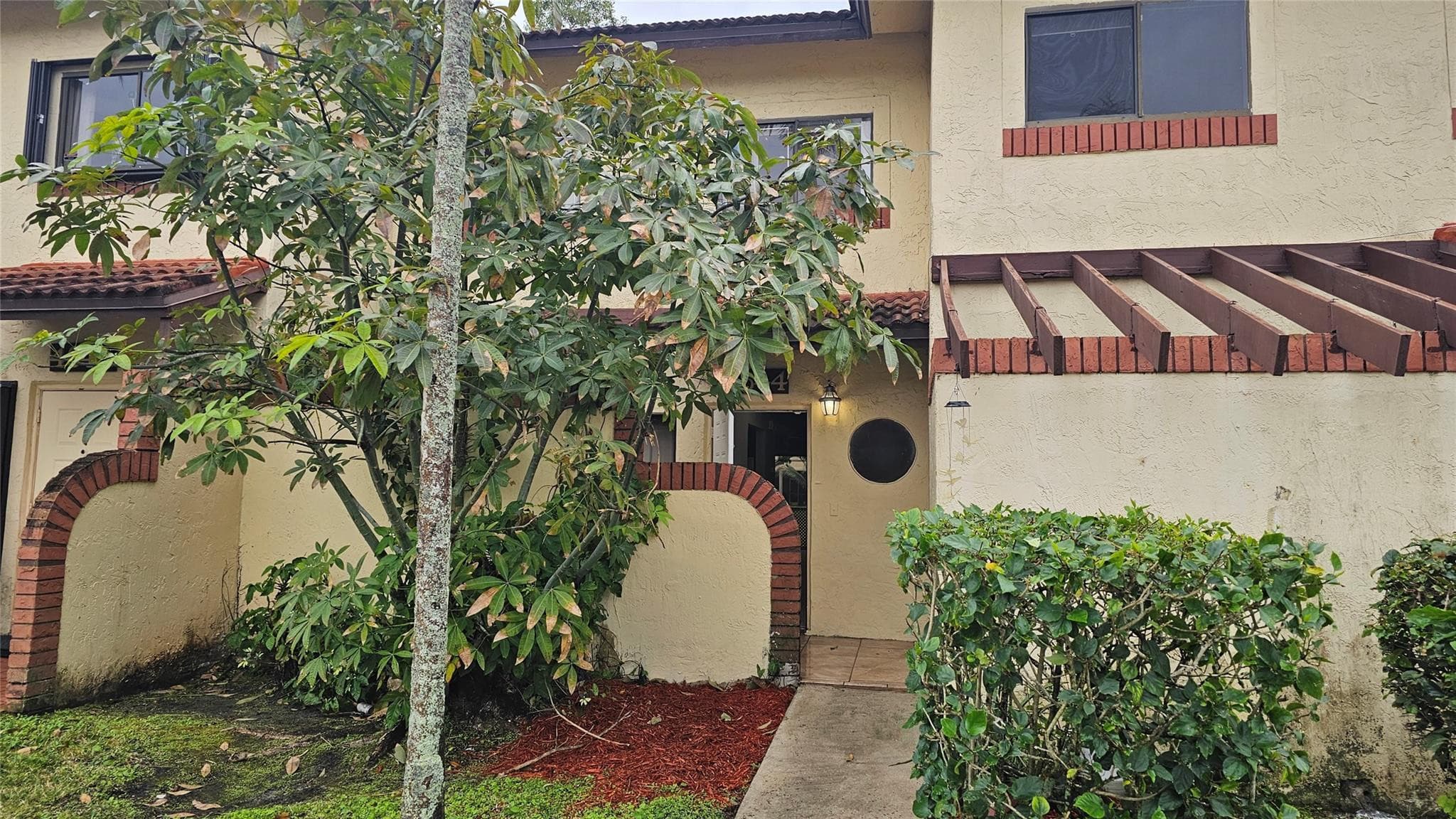 4644 NW 90th Avenue, Sunrise, FL 33351 — photo 1 of 13