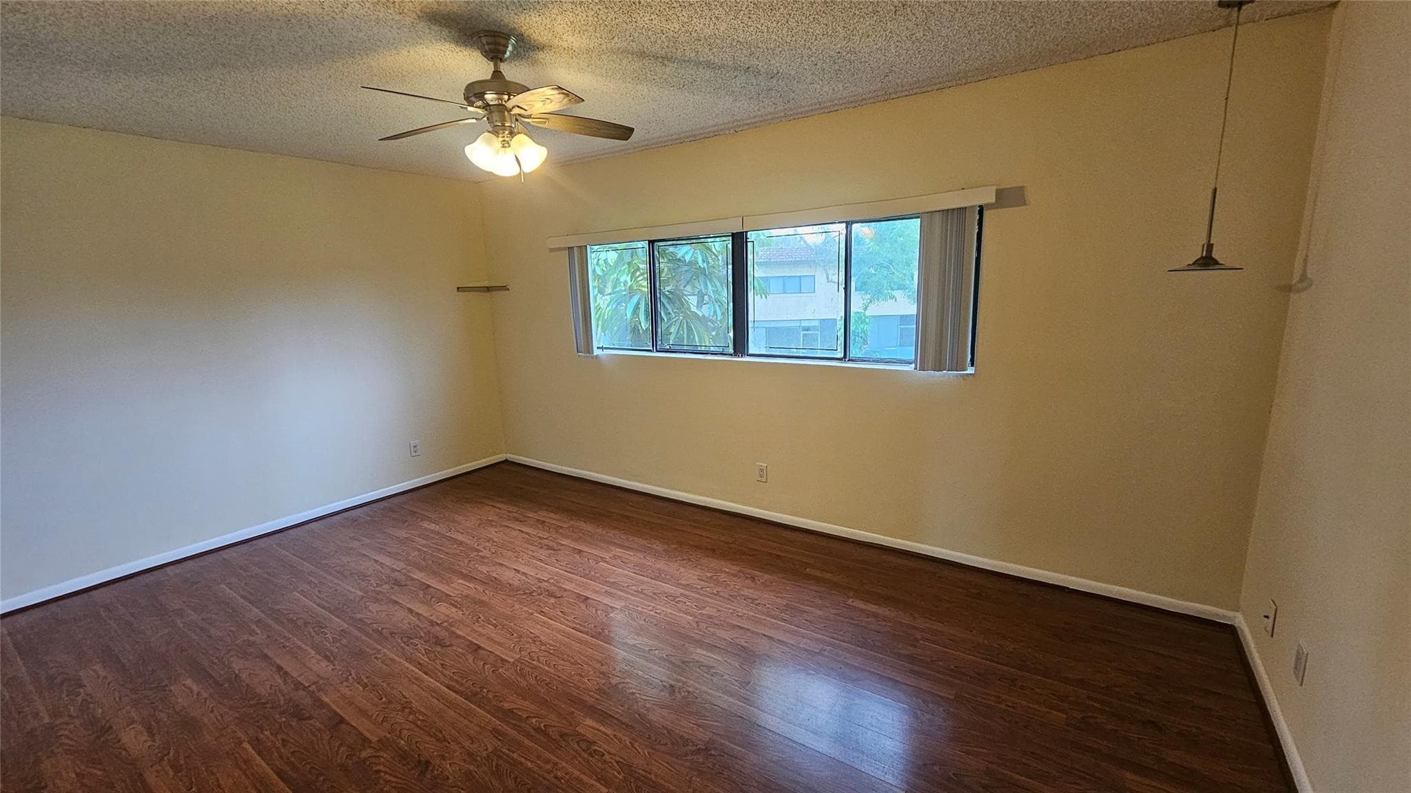 4644 NW 90th Avenue, Sunrise, FL 33351 — photo 8 of 13