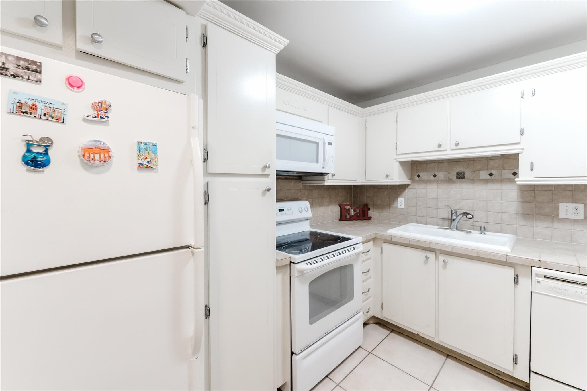 1811 Jefferson Street 304, Hollywood, FL 33020 — photo 18 of 31