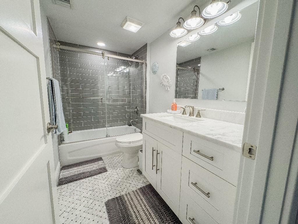 901 Seafarer Circle 101, Jupiter, FL 33477 — photo 19 of 28