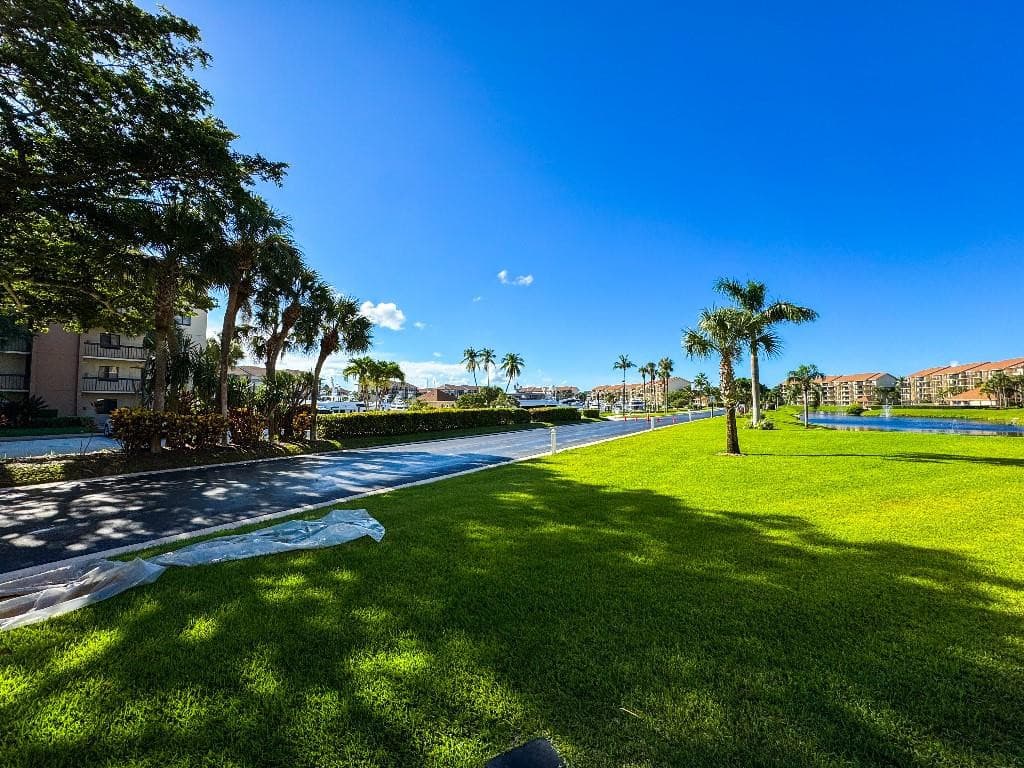 901 Seafarer Circle 101, Jupiter, FL 33477 — photo 21 of 28