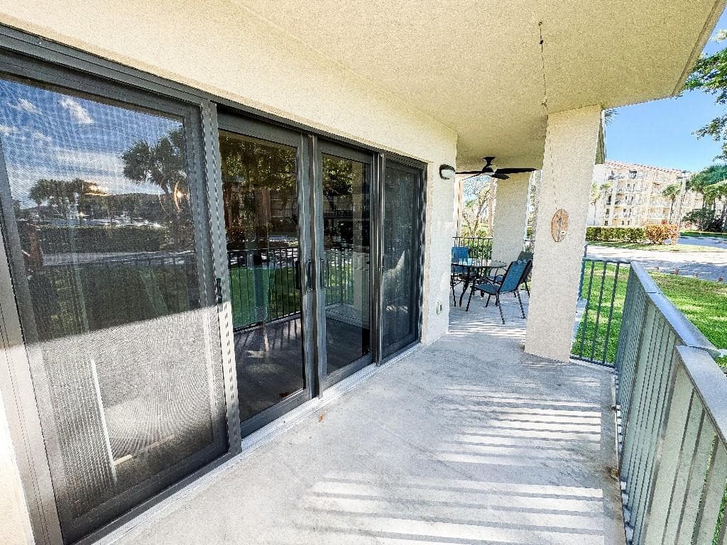 901 Seafarer Circle 101, Jupiter, FL 33477 — photo 22 of 28