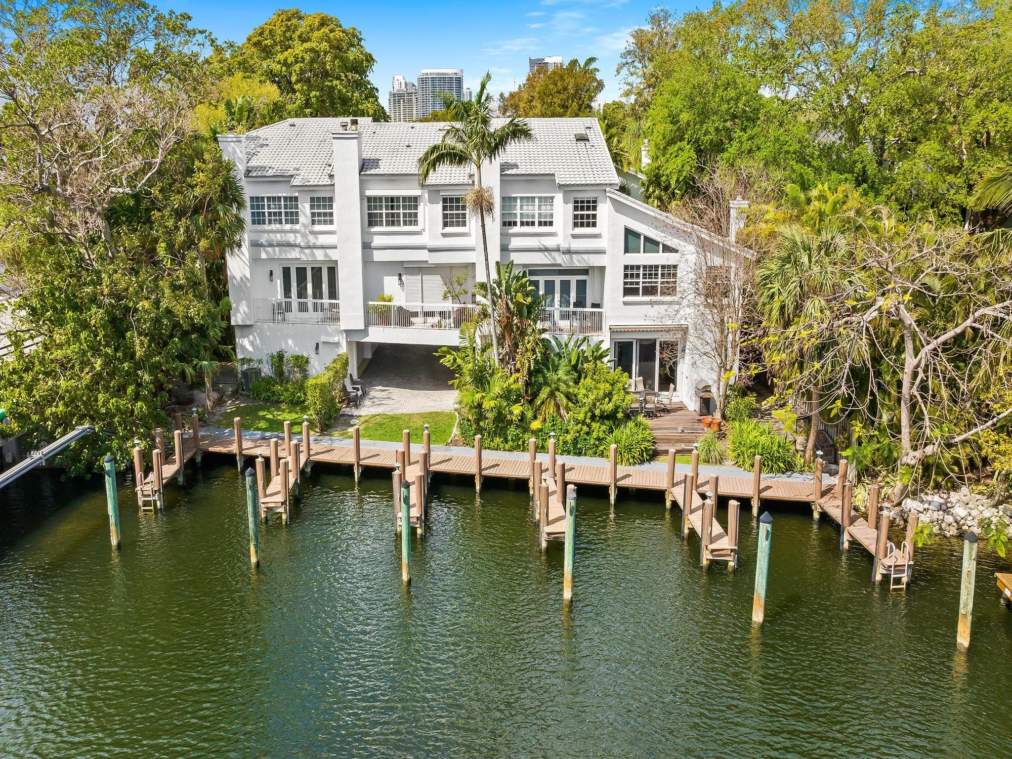 1705 E Las Olas Boulevard 3, Fort Lauderdale, FL 33301 — photo 4 of 28