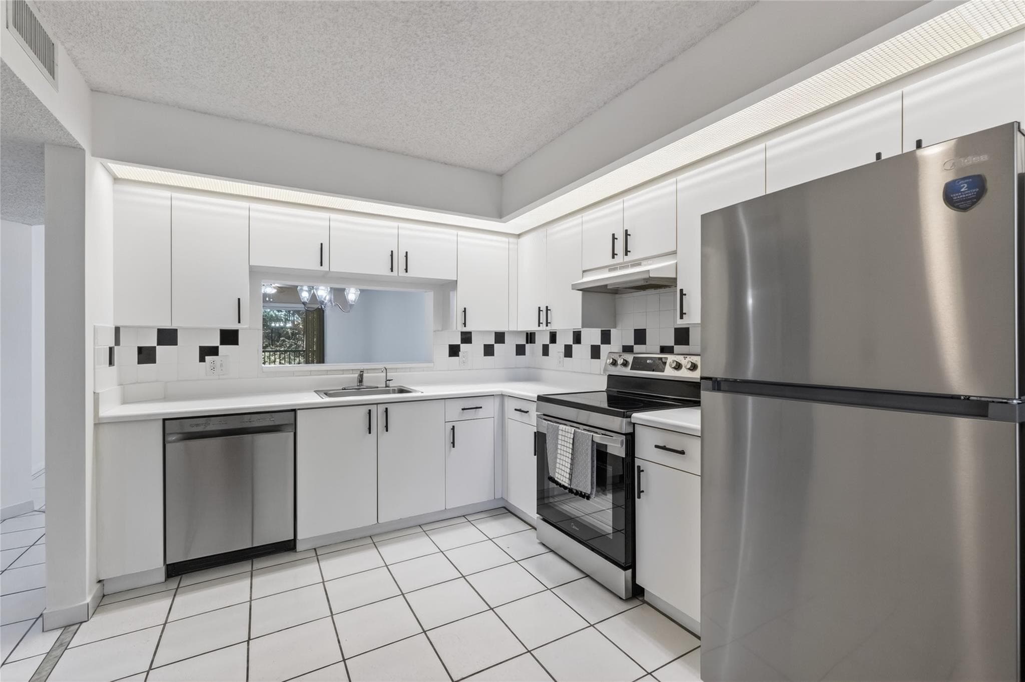 900 SW 142nd Avenue 213l, Pembroke Pines, FL 33027 — photo 8 of 35