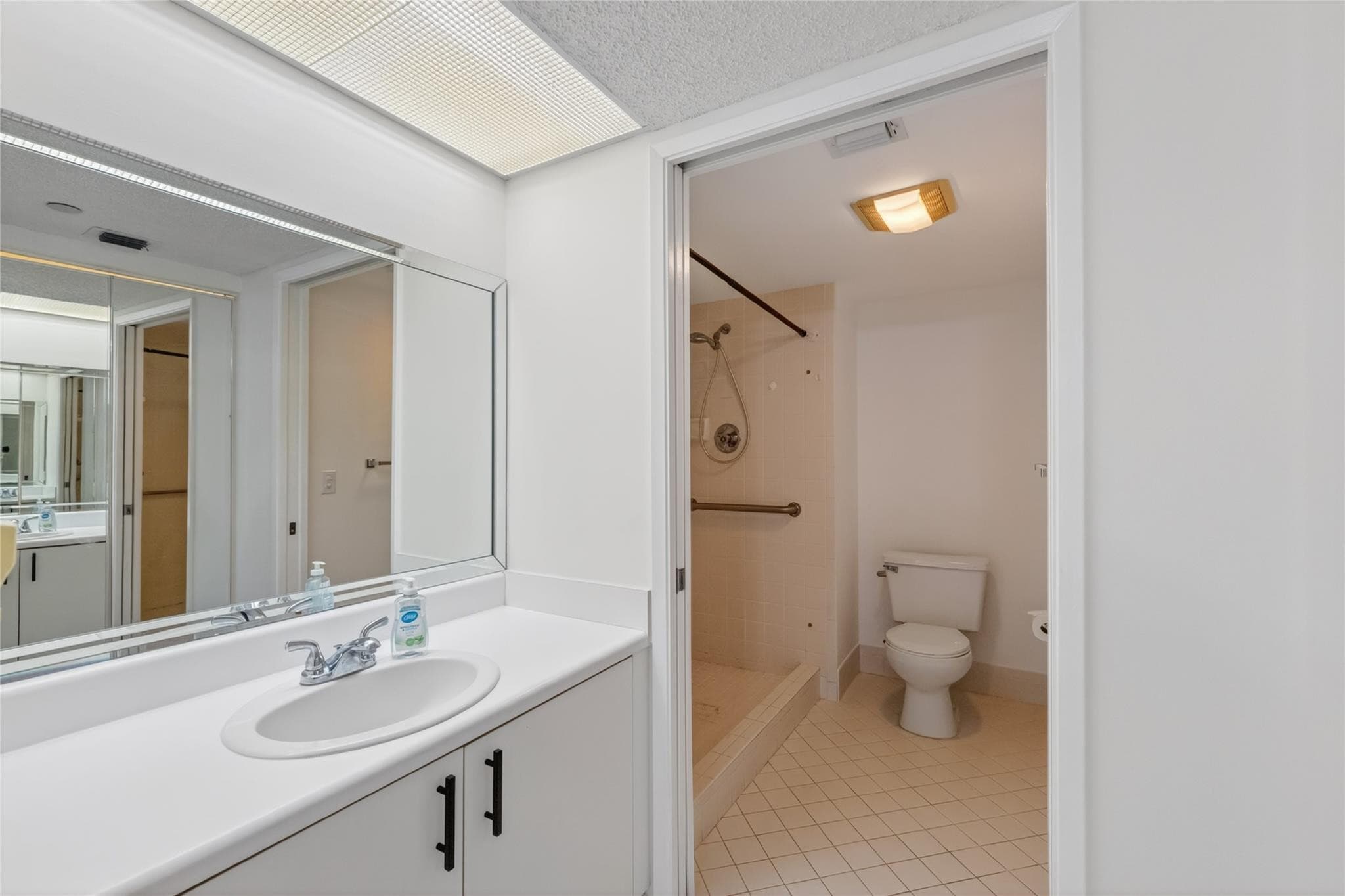900 SW 142nd Avenue 213l, Pembroke Pines, FL 33027 — photo 19 of 35