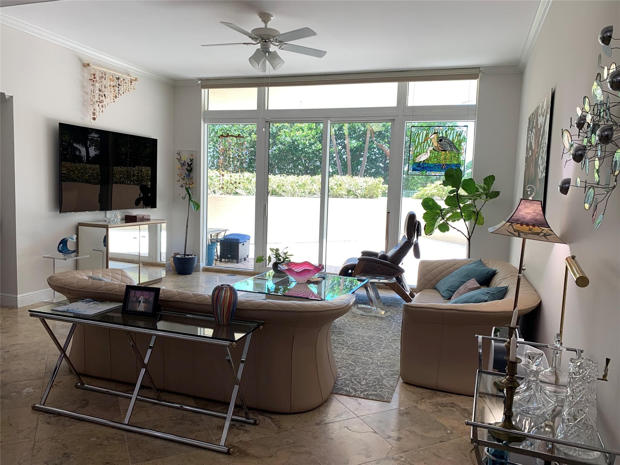 Condominium in Hillsboro Beach — photo 16 of 28