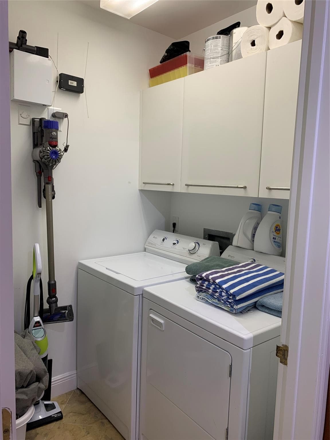 Condominium in Hillsboro Beach — photo 26 of 28