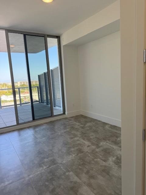 220 Lake Shore Drive 717, West Palm Beach, FL 33403 — photo 5 of 16