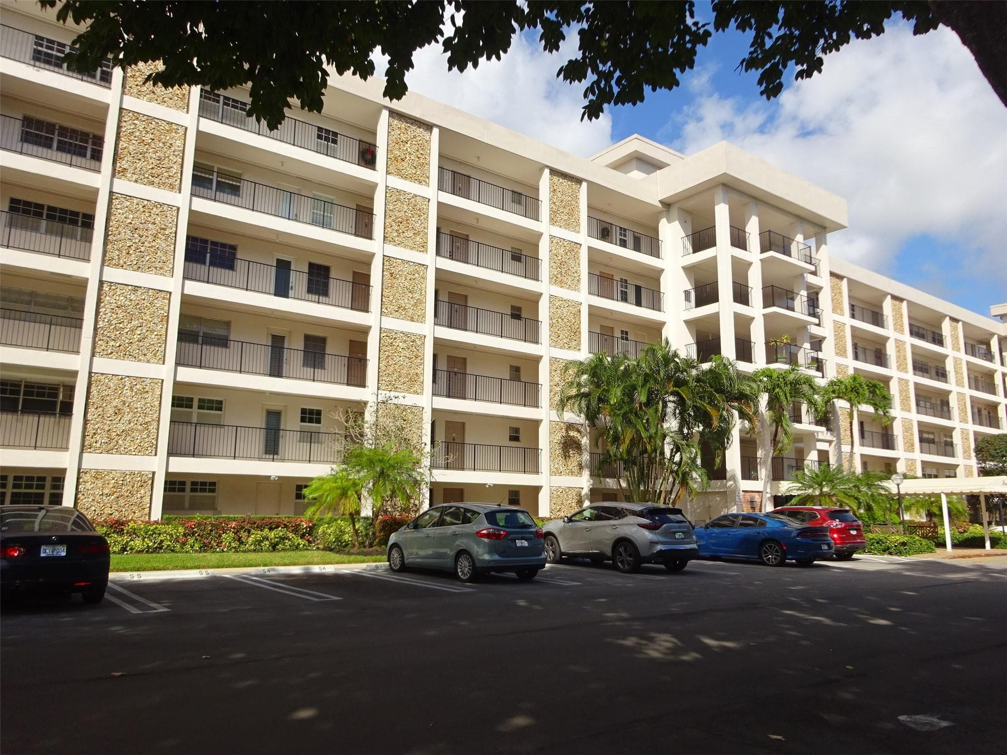 2801 N Palm Aire Drive 308, Pompano Beach, FL 33069 — photo 35 of 43
