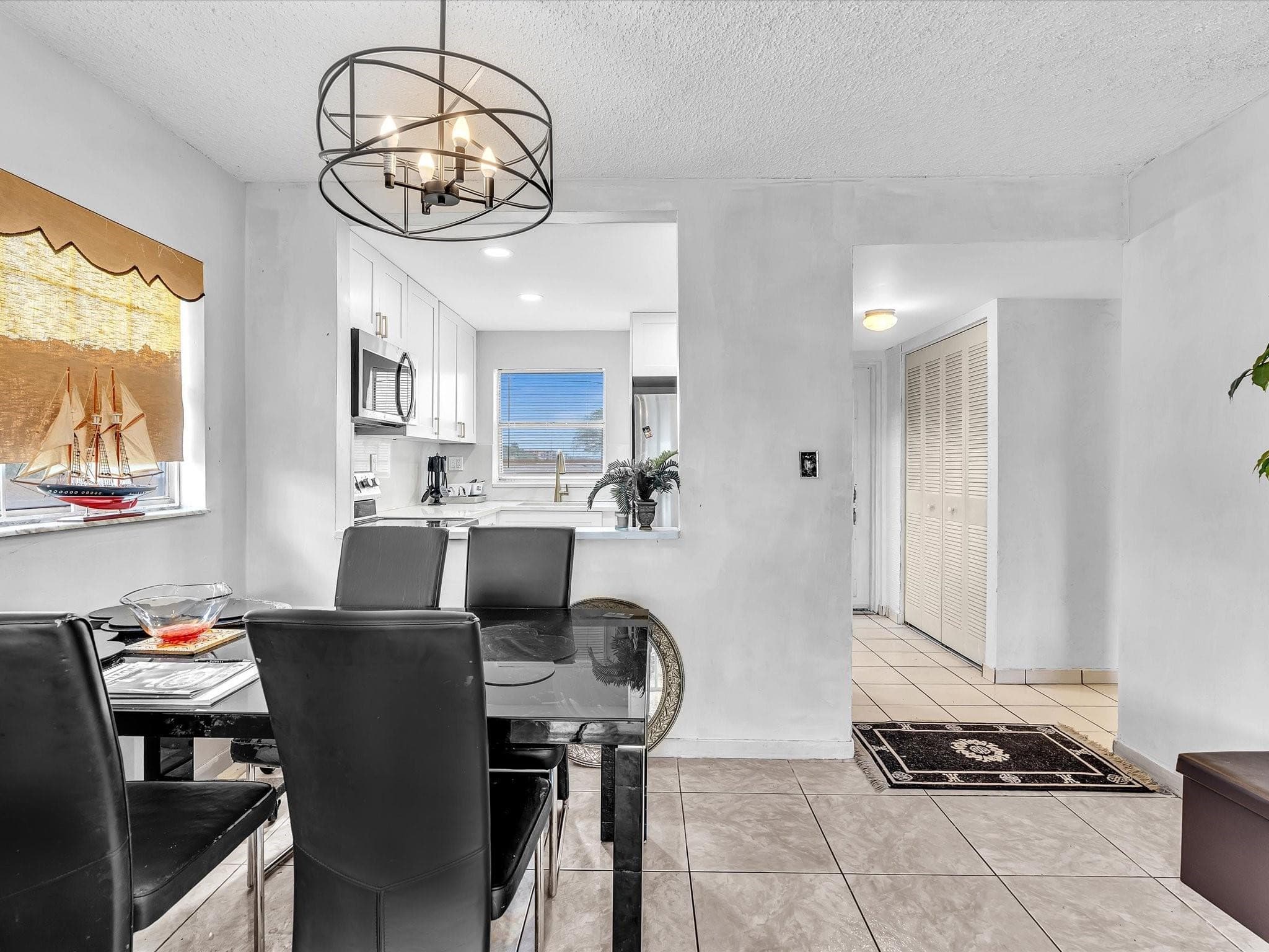 9041 Sunrise Lakes Boulevard 113, Sunrise, FL 33322 — photo 10 of 50