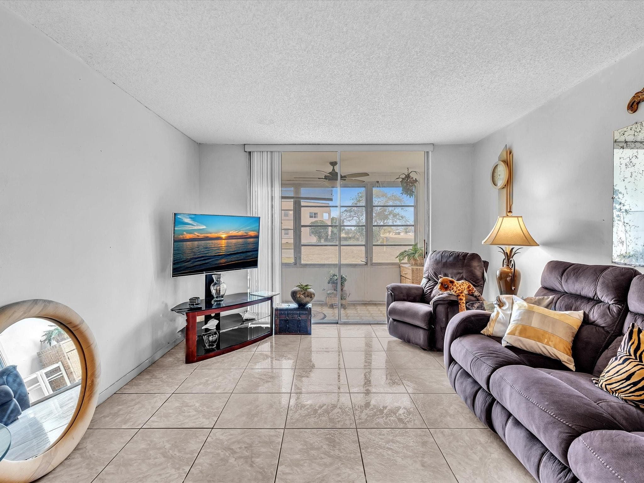 9041 Sunrise Lakes Boulevard 113, Sunrise, FL 33322 — photo 3 of 50