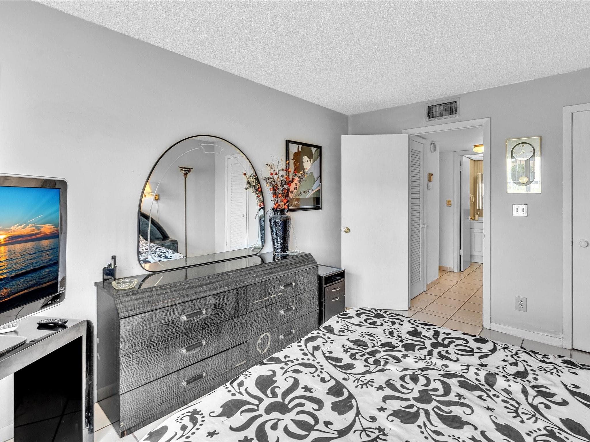 9041 Sunrise Lakes Boulevard 113, Sunrise, FL 33322 — photo 18 of 50
