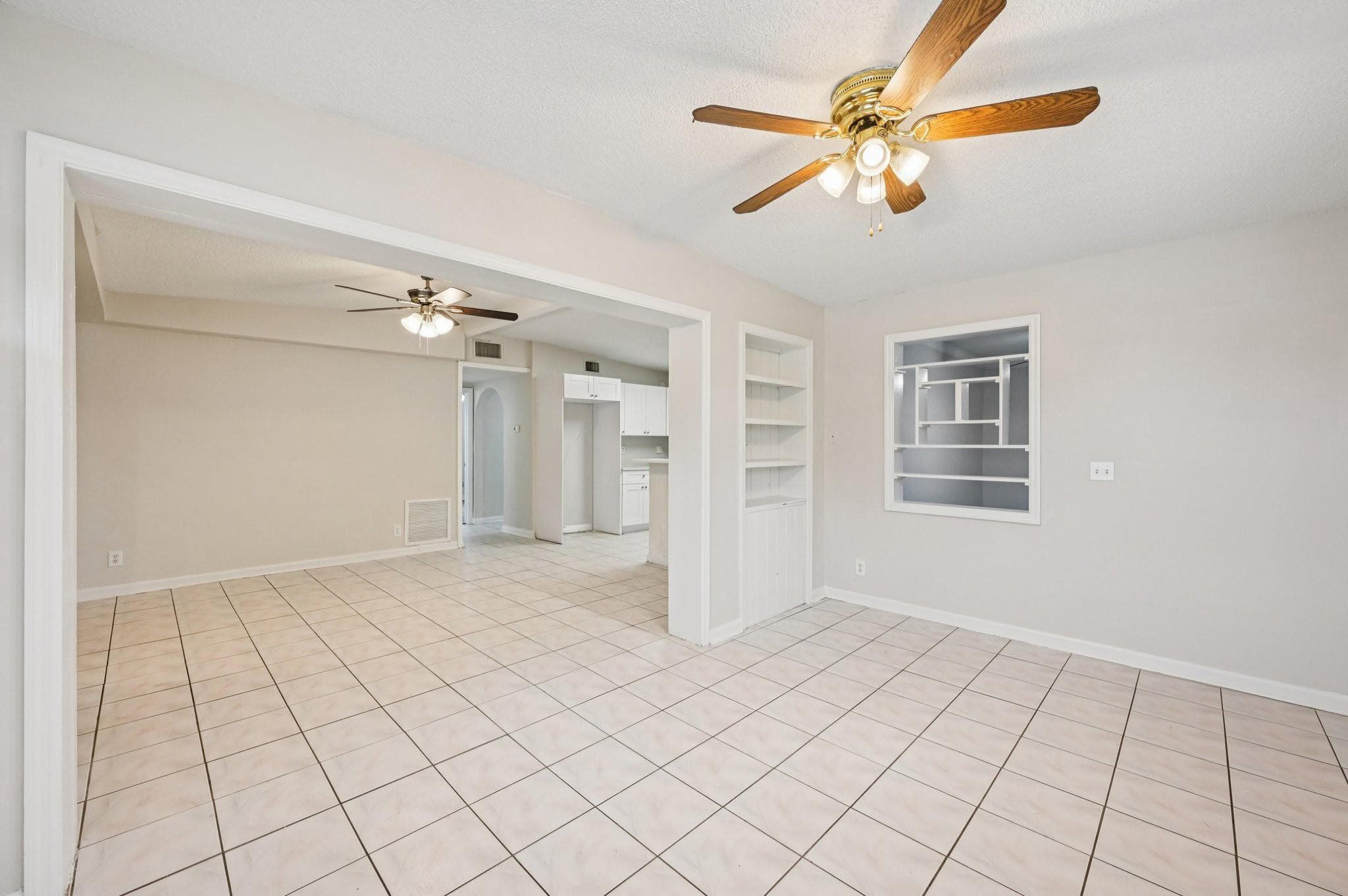 5618 Cinnamon Drive, West Palm Beach, FL 33415 — photo 3 of 30