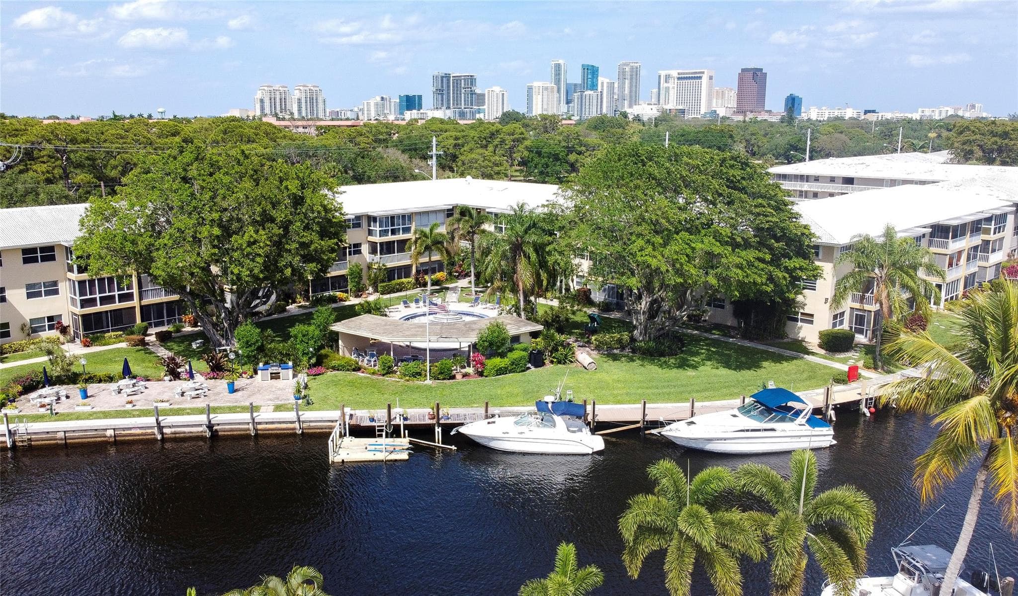 1240 SW 13th Circle, Fort Lauderdale, FL 33315 — photo 42 of 53