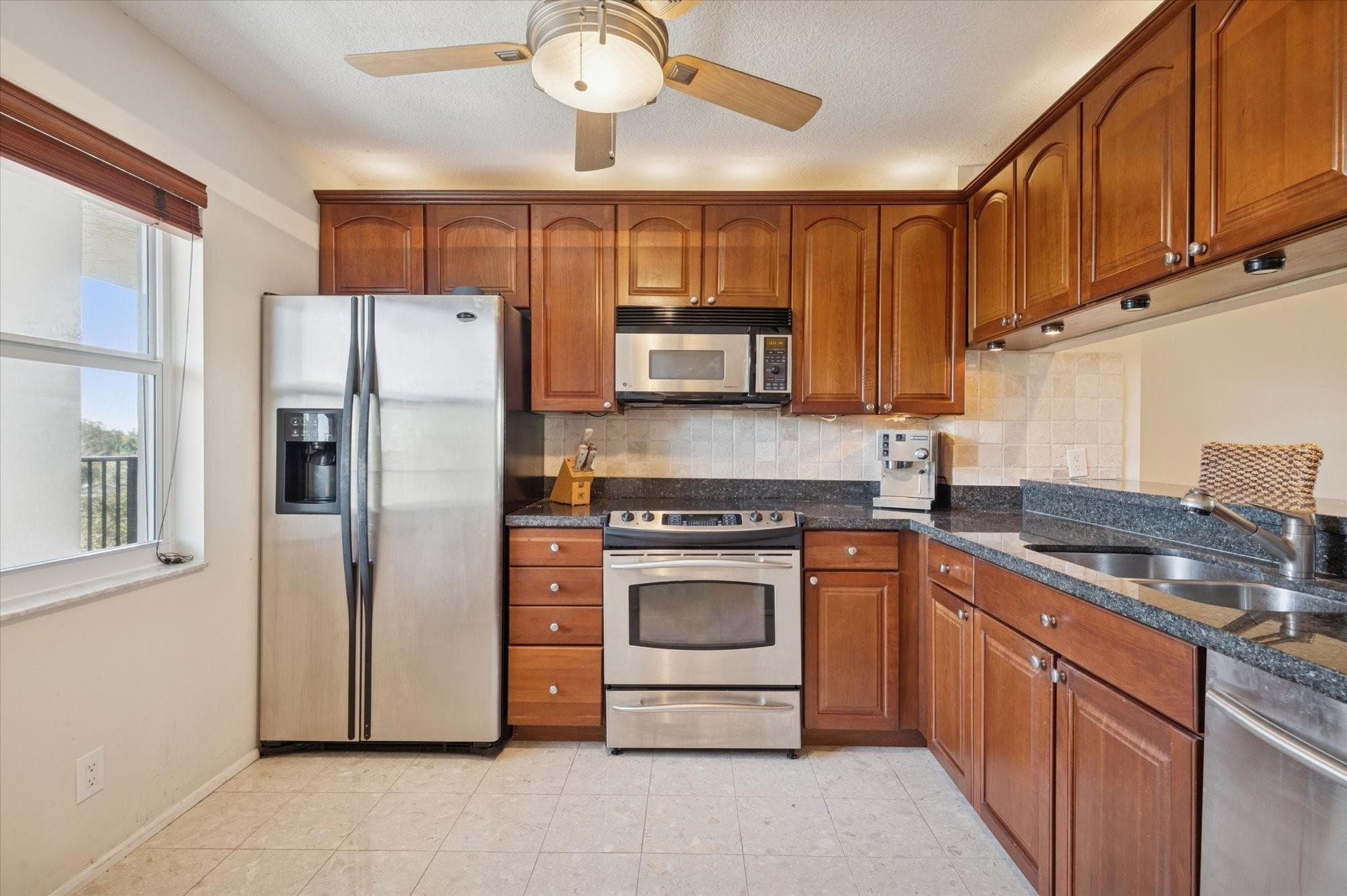 4091 Cypress Reach Court 501, Pompano Beach, FL 33069 — photo 6 of 17
