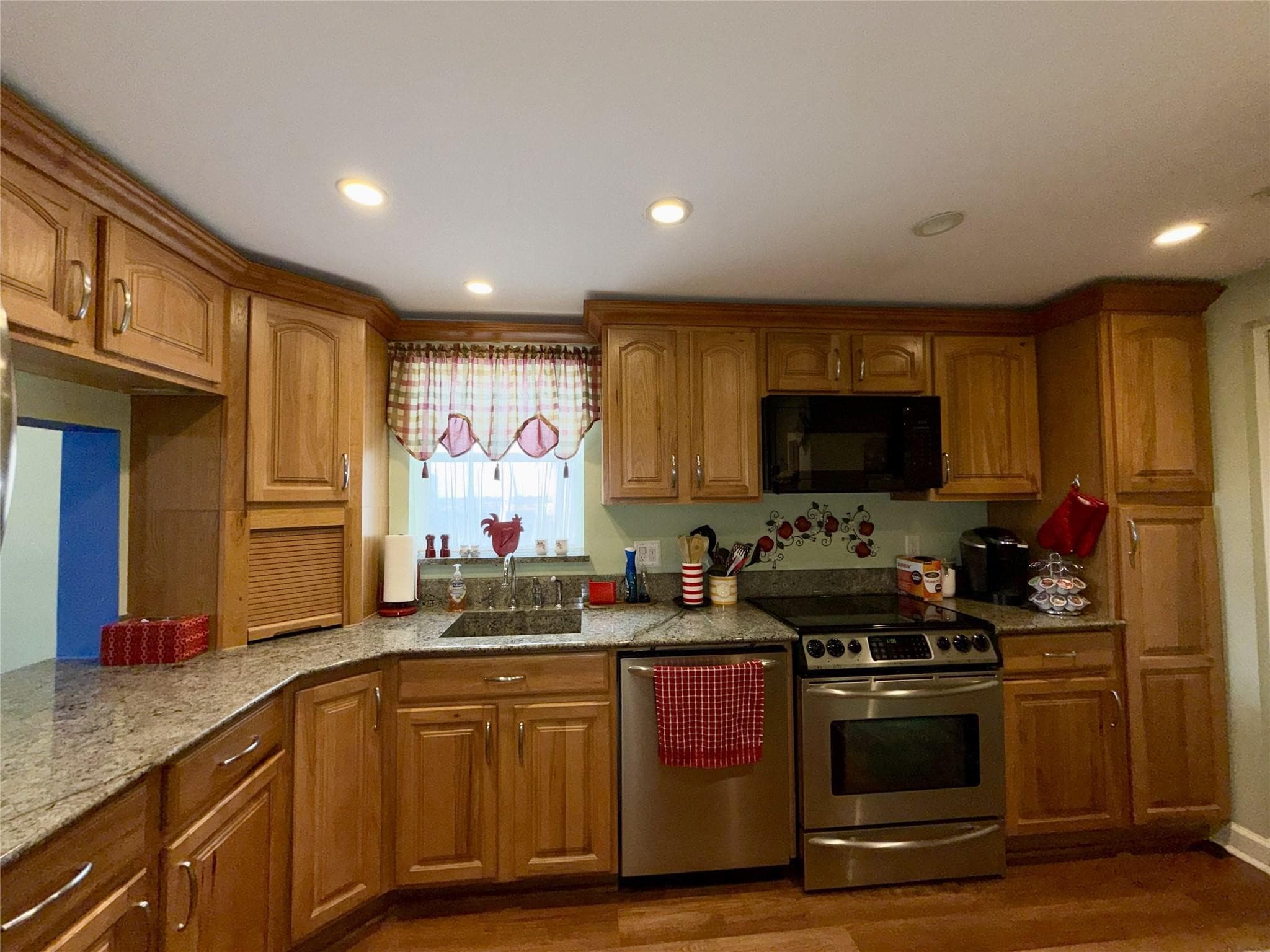 2304 S Cypress Bend Drive 615, Pompano Beach, FL 33069 — photo 8 of 30