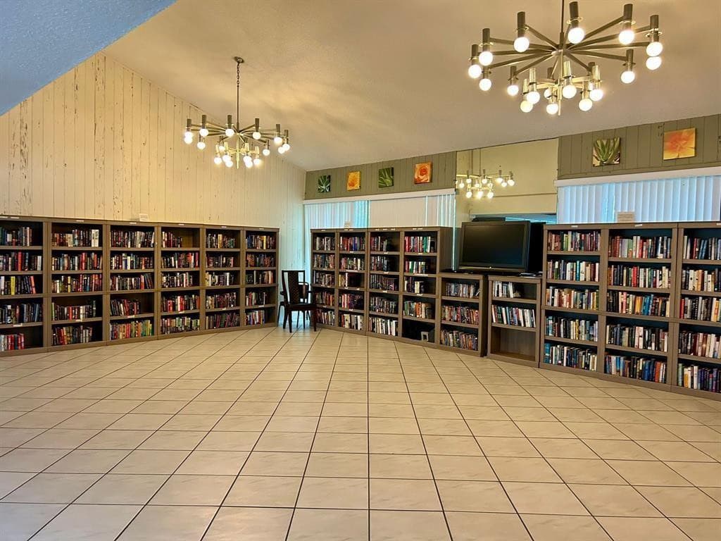 2304 S Cypress Bend Drive 615, Pompano Beach, FL 33069 — photo 23 of 30