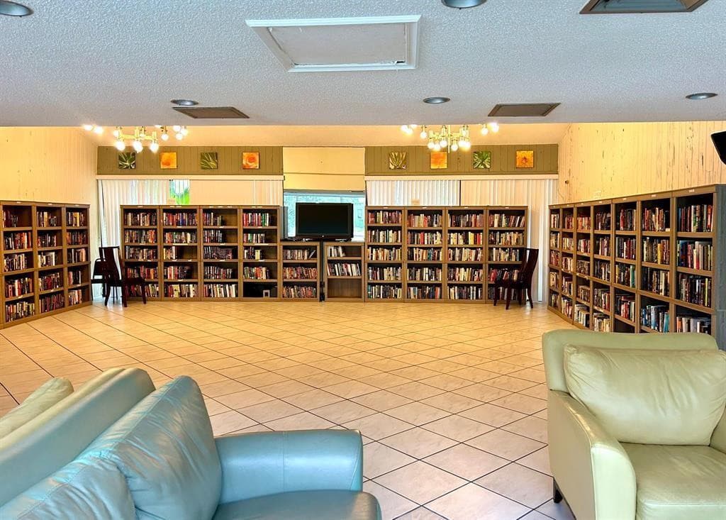2304 S Cypress Bend Drive 615, Pompano Beach, FL 33069 — photo 24 of 30