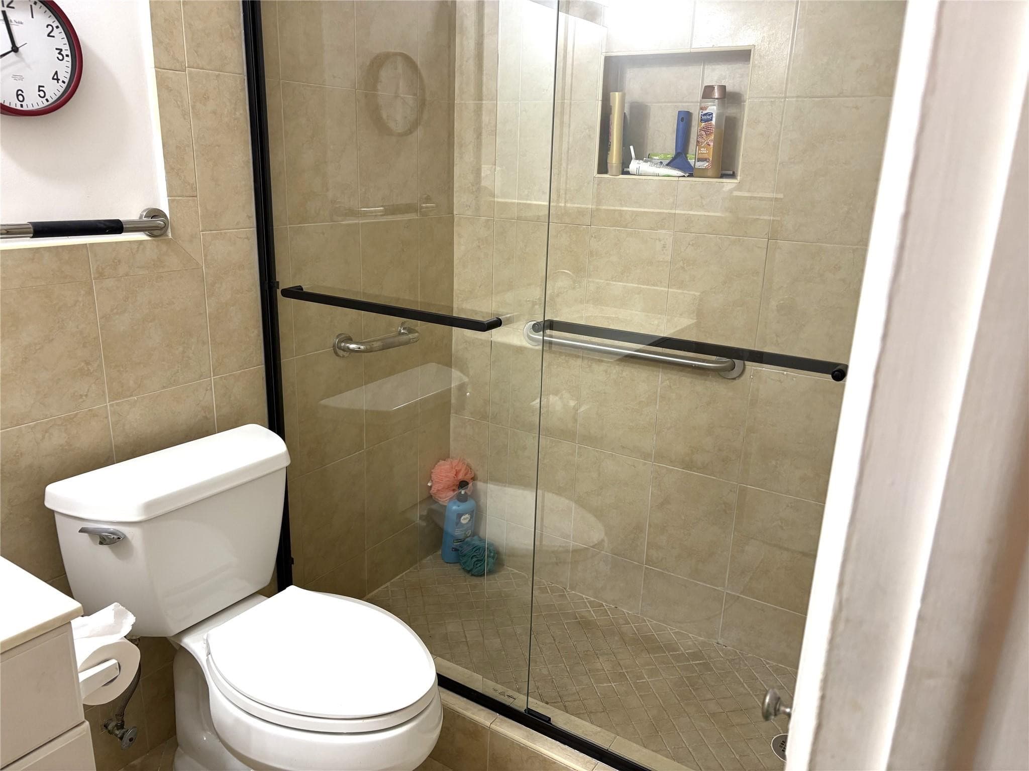 620 Tennis Club Drive 105, Fort Lauderdale, FL 33311 — photo 20 of 35