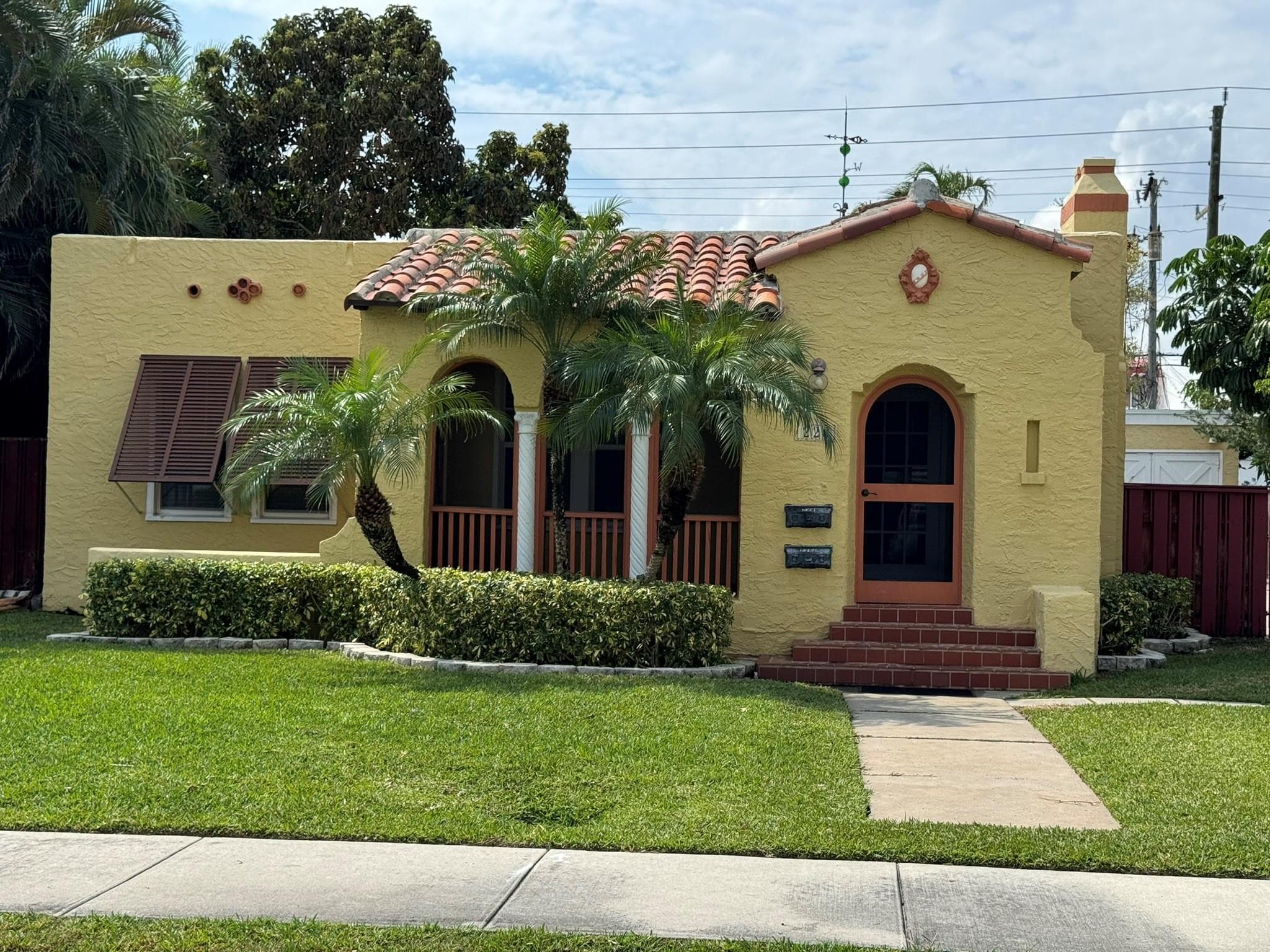 226 NE 7th, Delray Beach, FL 33483 — photo 1 of 14