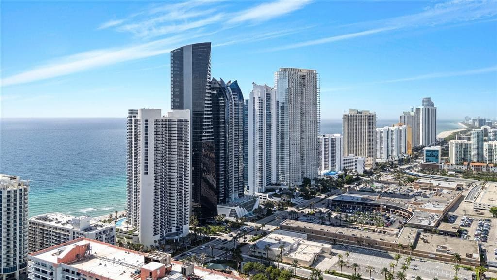 17201 Collins Avenue 805, Sunny Isles Beach, FL 33160 — photo 32 of 37