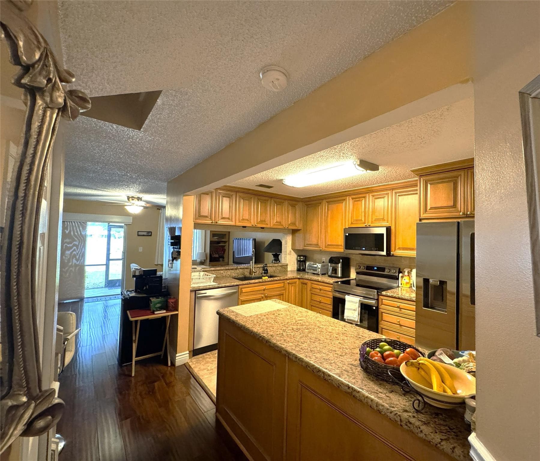 1997 Discovery Circle 1997, Deerfield Beach, FL 33442 — photo 6 of 41