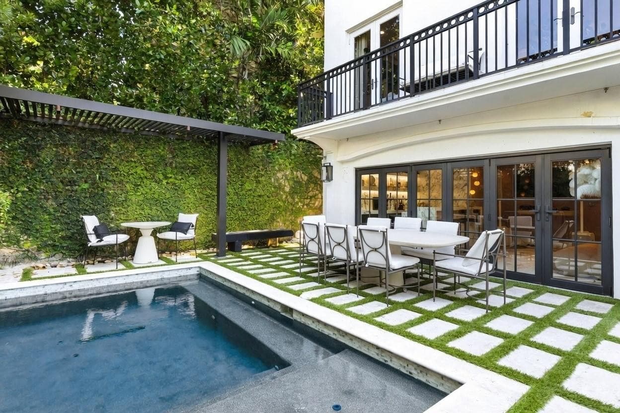 2765 Brickell Court, Miami, FL 33129 — photo 41 of 50