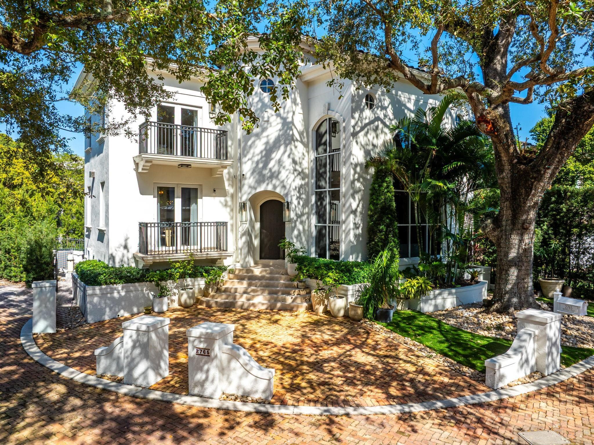 2765 Brickell Court, Miami, FL 33129 — photo 46 of 50
