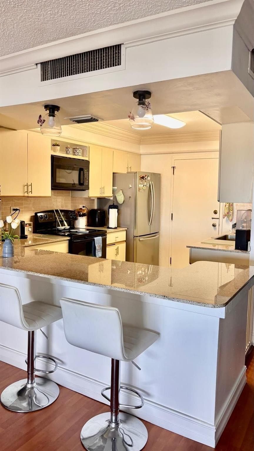 800 NE 195th Street 605, Miami, FL 33179 — photo 25 of 44