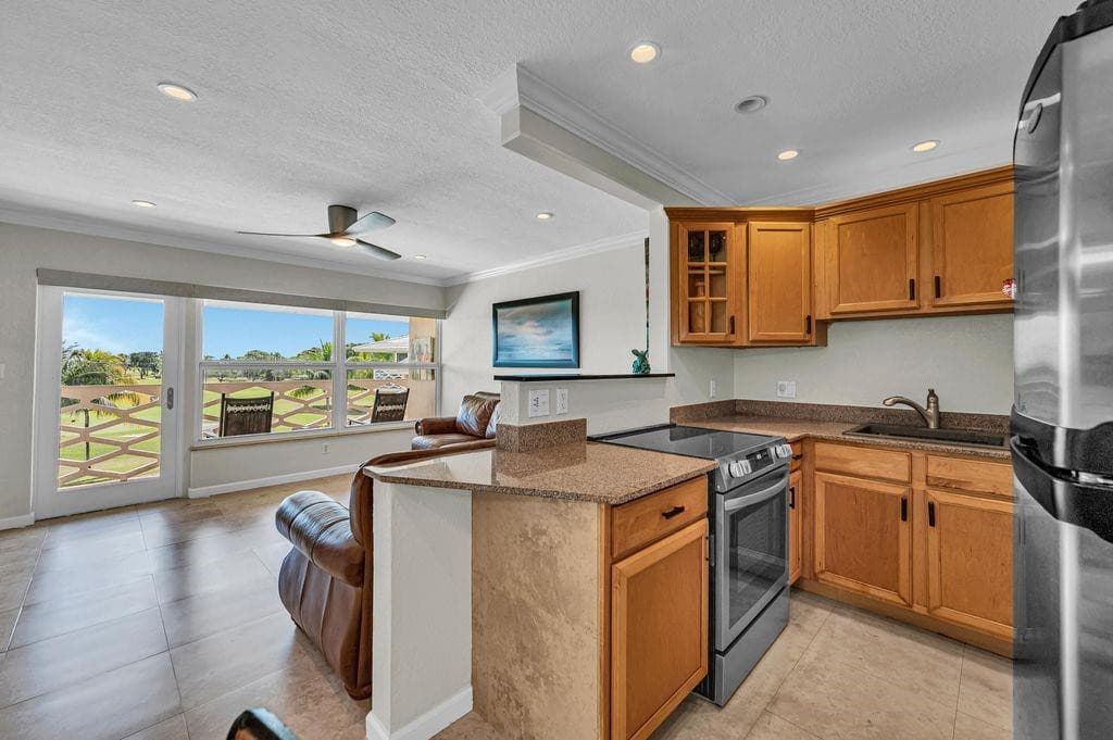 4836 NE 23rd Avenue 27, Fort Lauderdale, FL 33308 — photo 6 of 21
