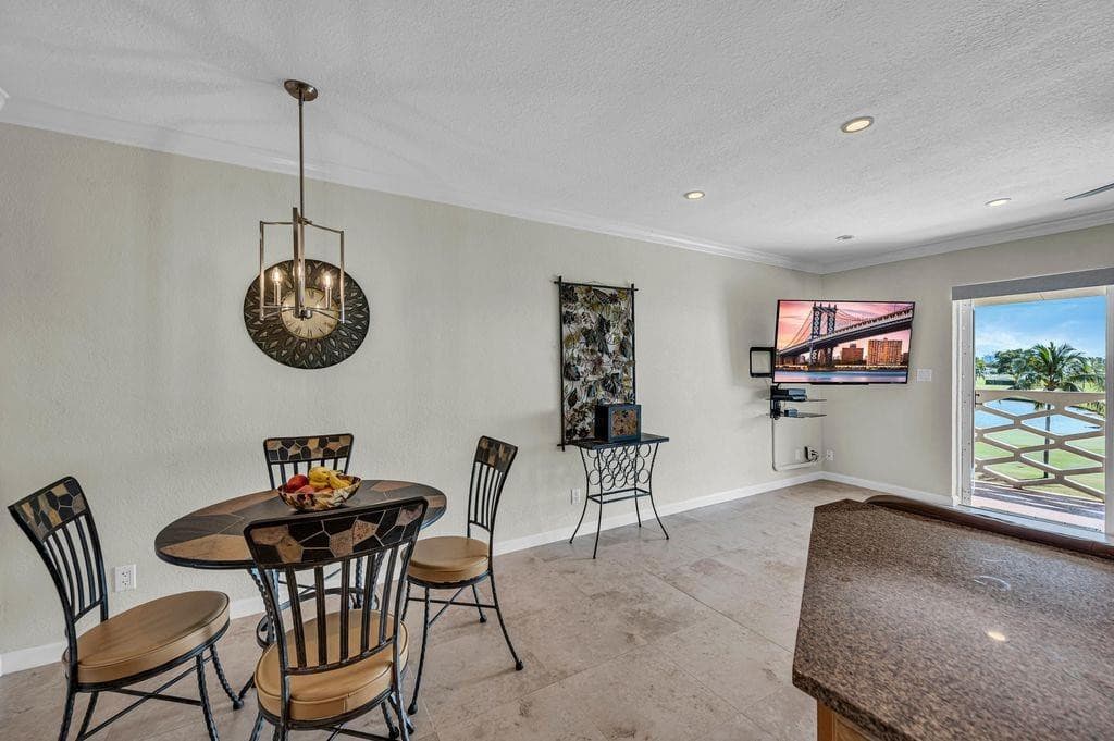 4836 NE 23rd Avenue 27, Fort Lauderdale, FL 33308 — photo 12 of 21