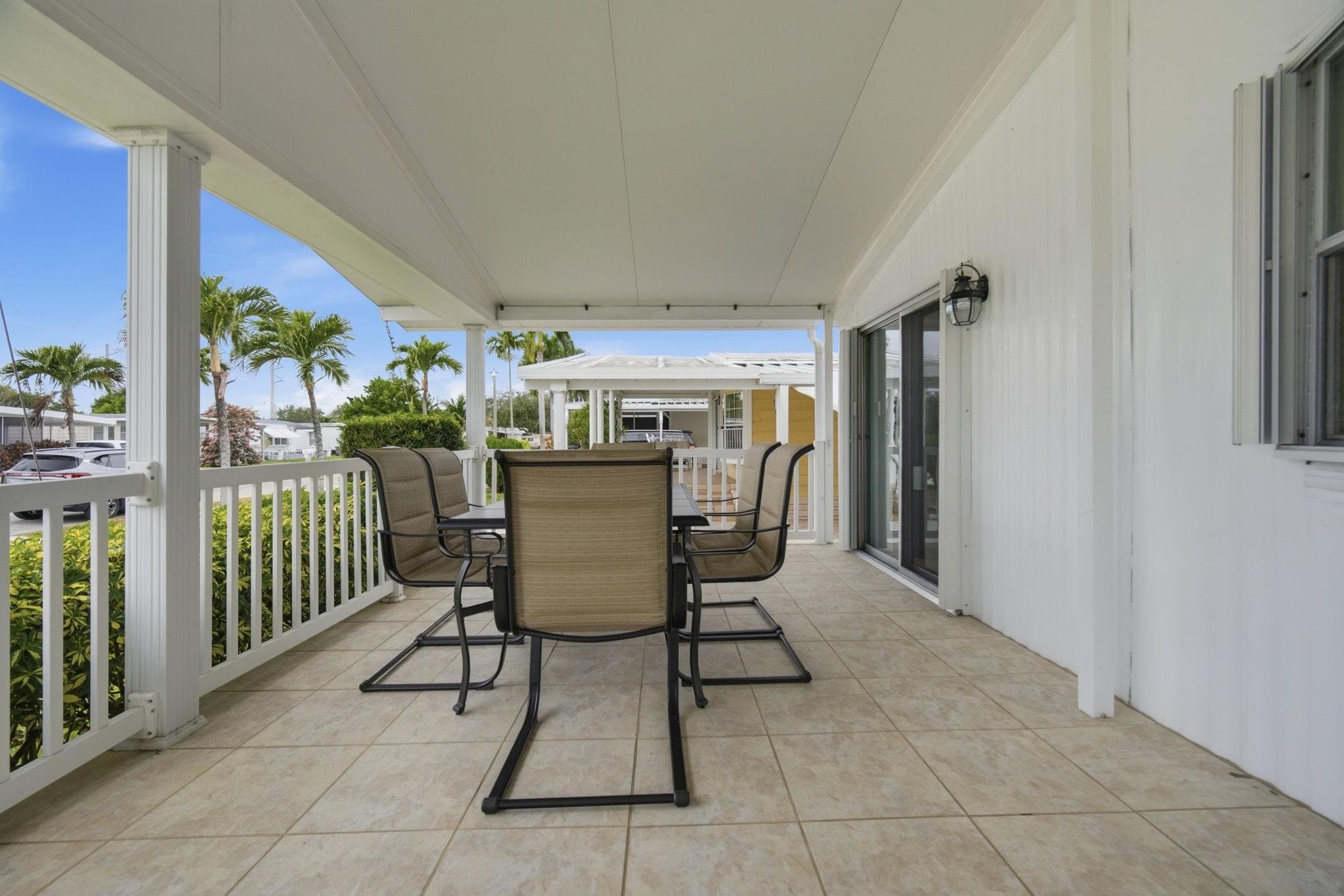 2421 SW 53rd Street, Fort Lauderdale, FL 33312 — photo 10 of 41
