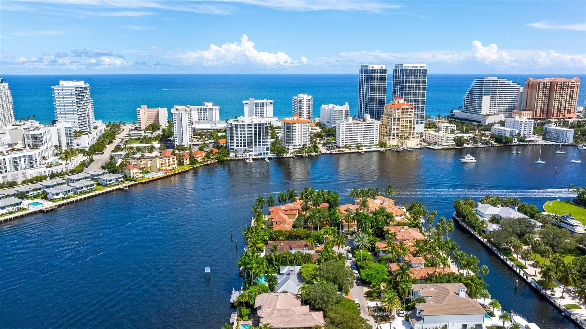 2701 Aqua Vista Boulevard, Fort Lauderdale, FL 33301 — photo 10 of 21