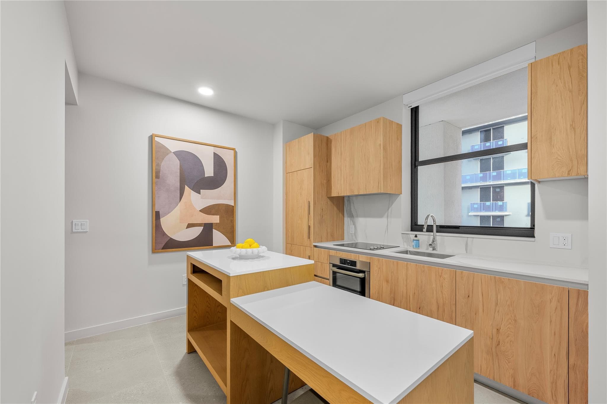 11 NE 6th Street 907, Miami, FL 33132 — photo 11 of 48