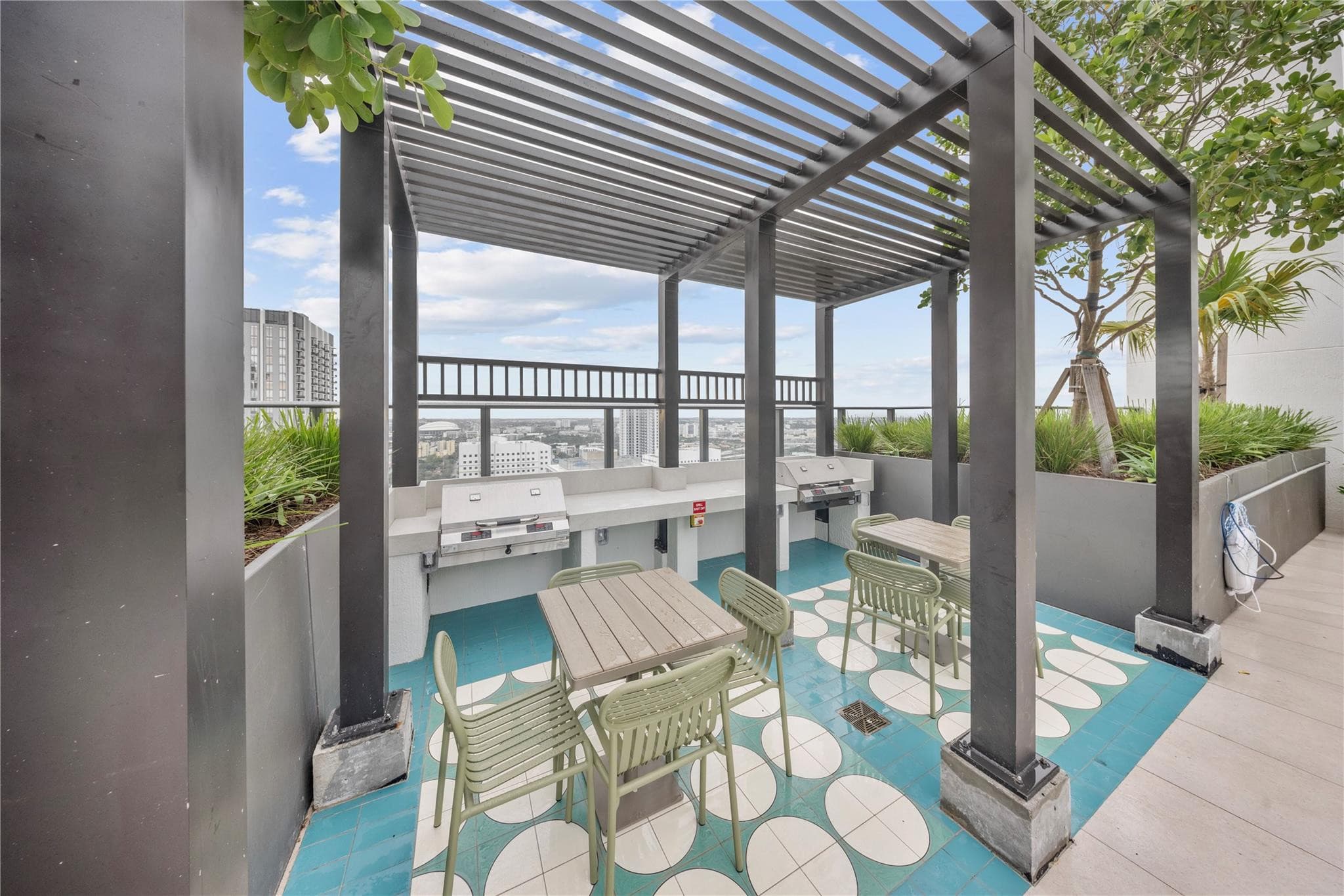 11 NE 6th Street 907, Miami, FL 33132 — photo 45 of 48