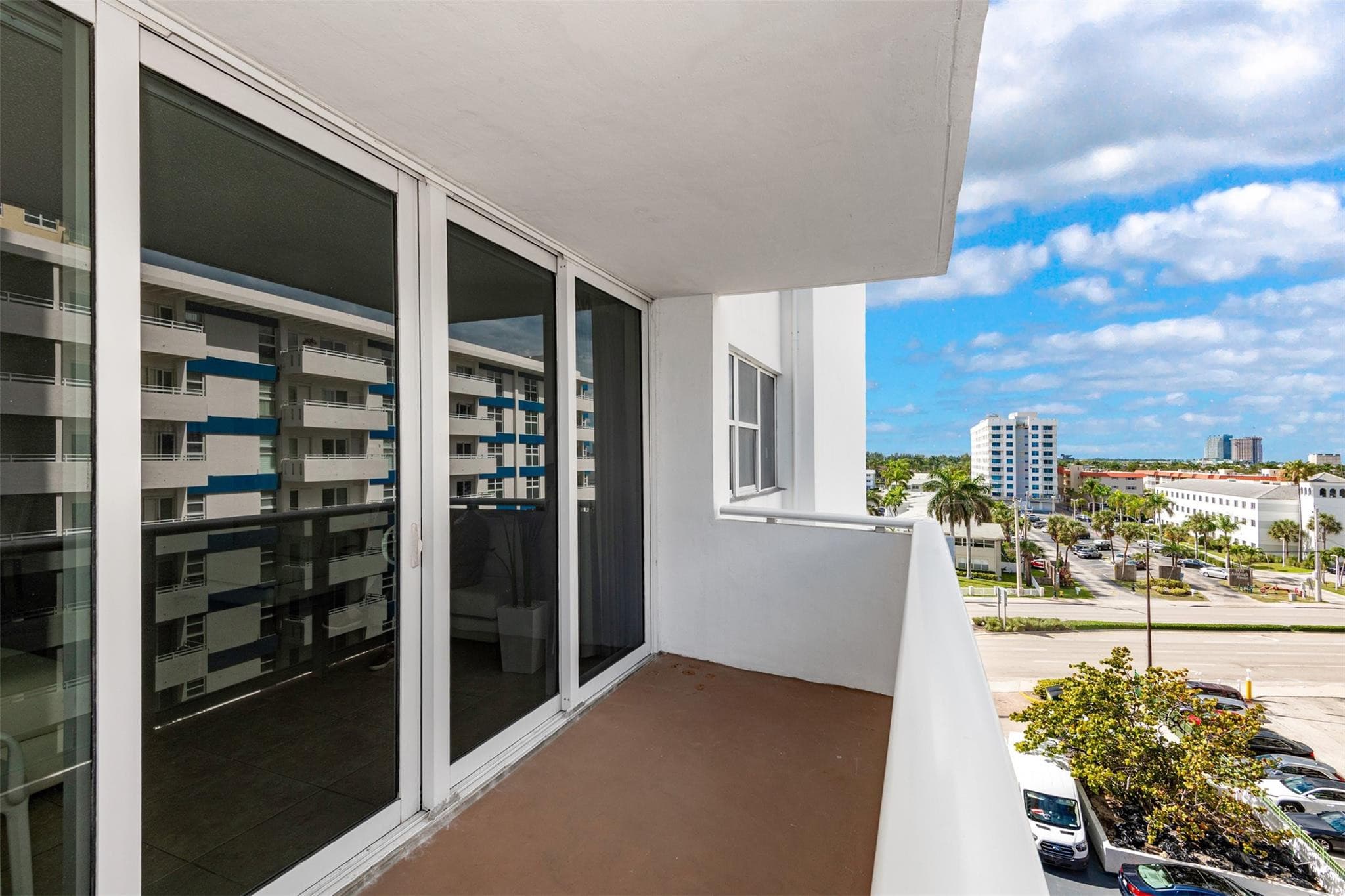 3140 S Ocean Drive 509, Hallandale Beach, FL 33009 — photo 31 of 35