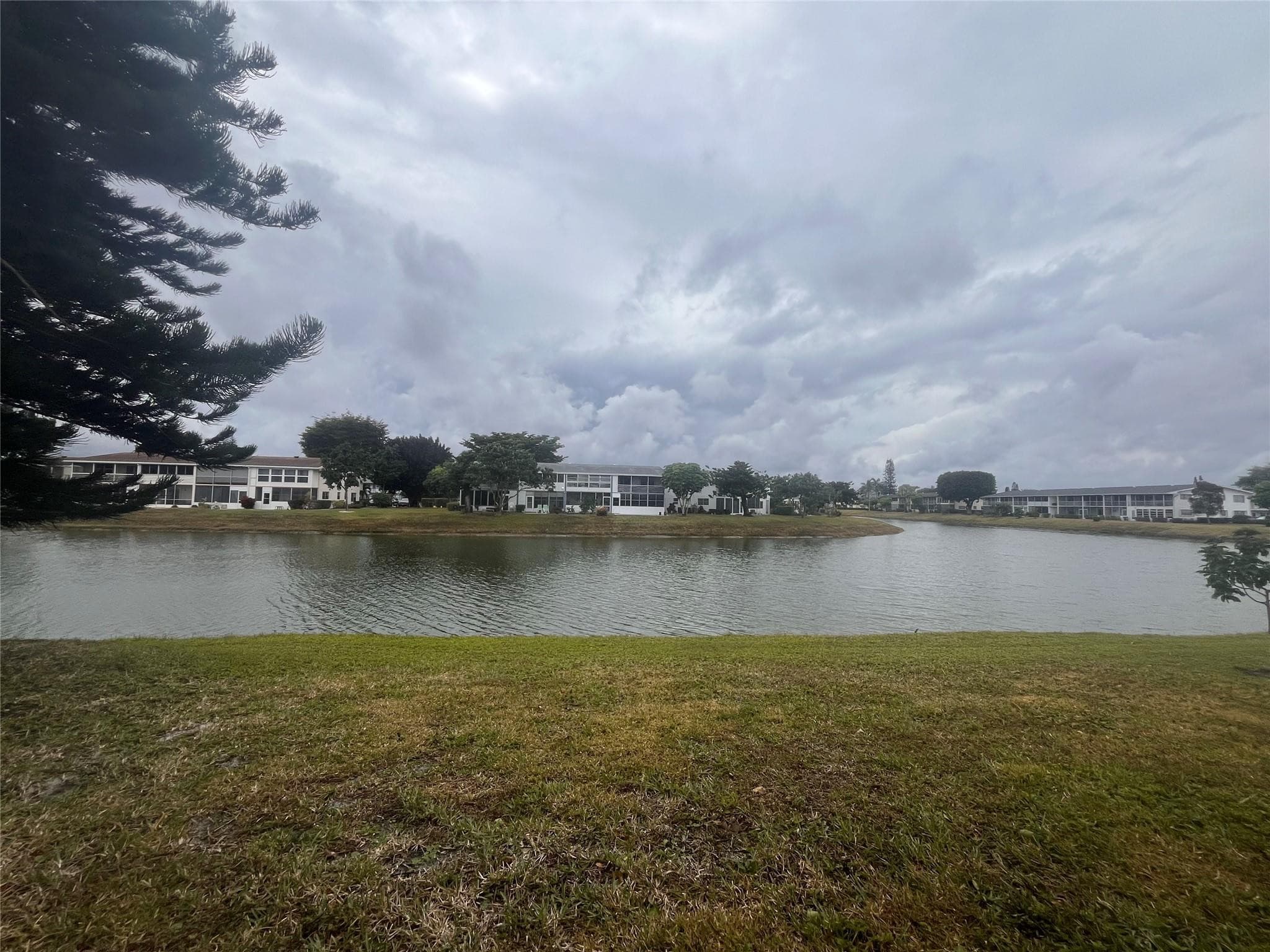 102 Somerset F 102, West Palm Beach, FL 33417 — photo 4 of 4