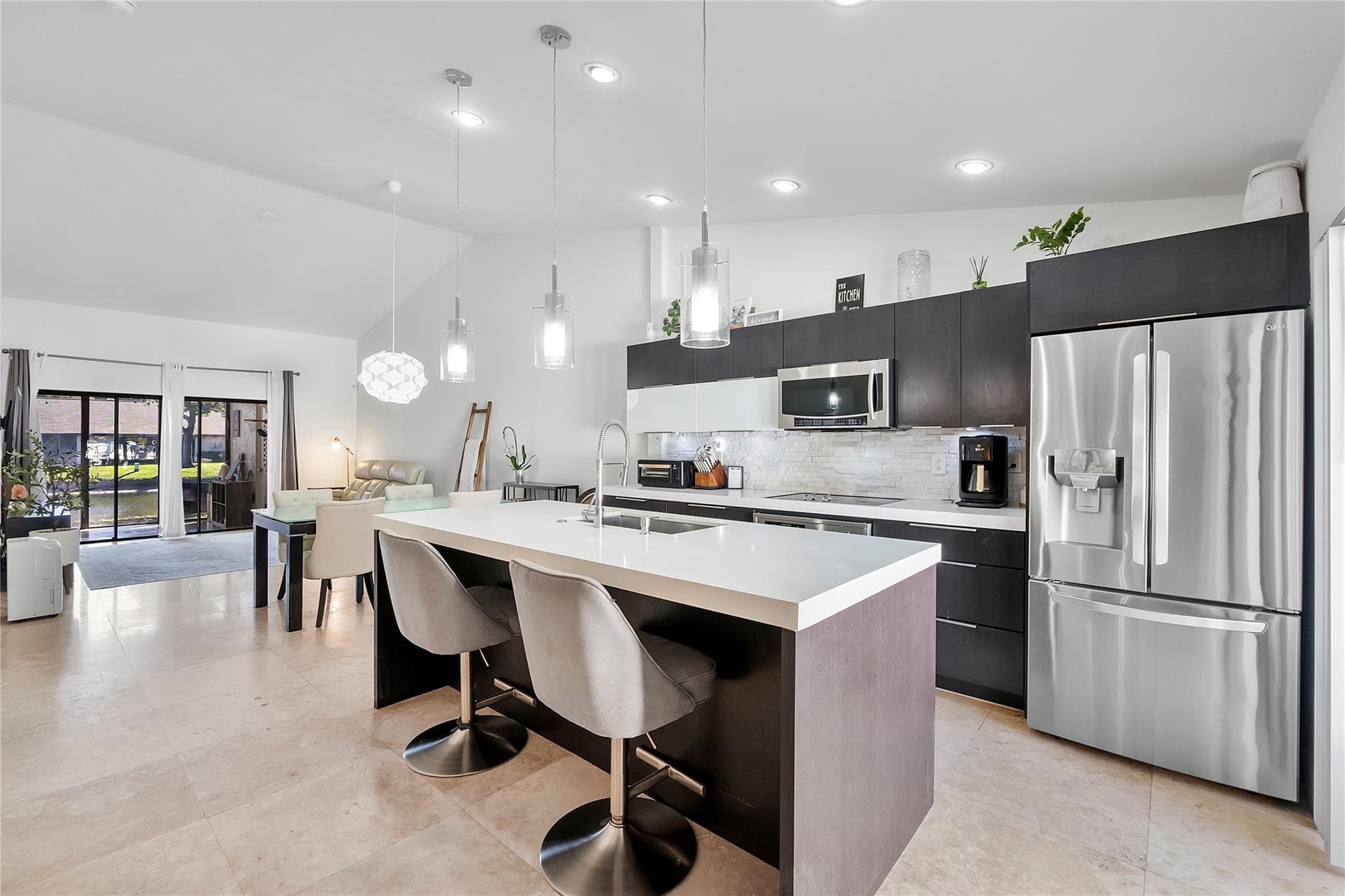 3260 Carambola Circle 2550, Coconut Creek, FL 33066 — photo 1 of 47