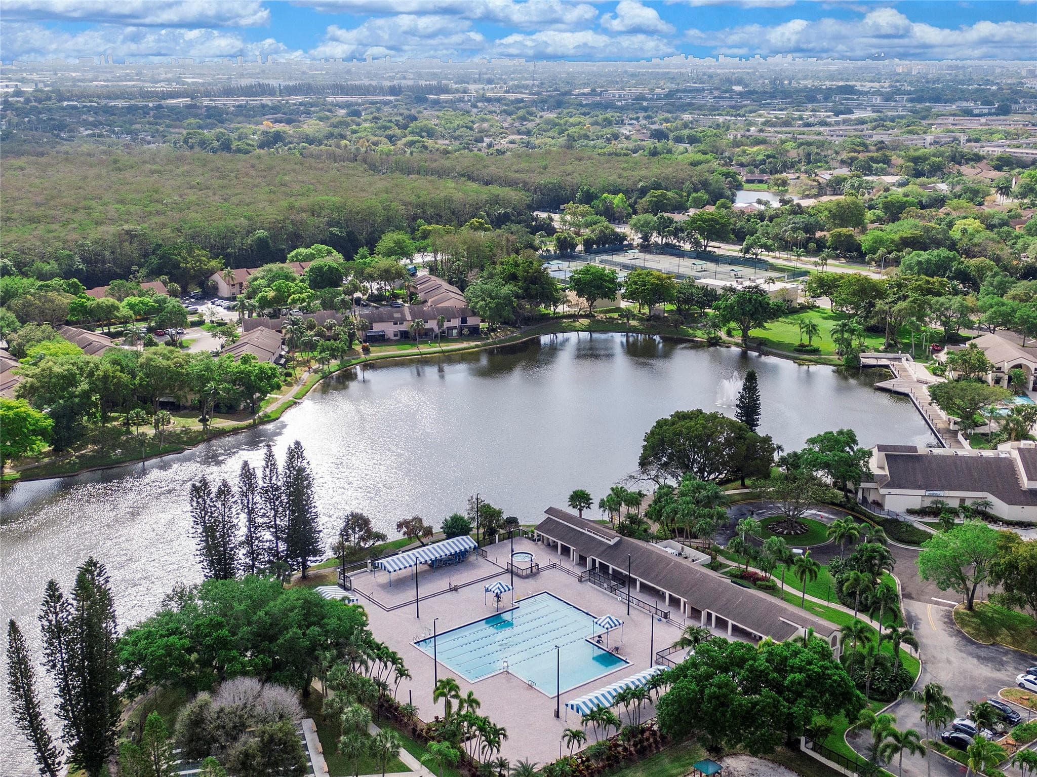 3260 Carambola Circle 2550, Coconut Creek, FL 33066 — photo 29 of 47