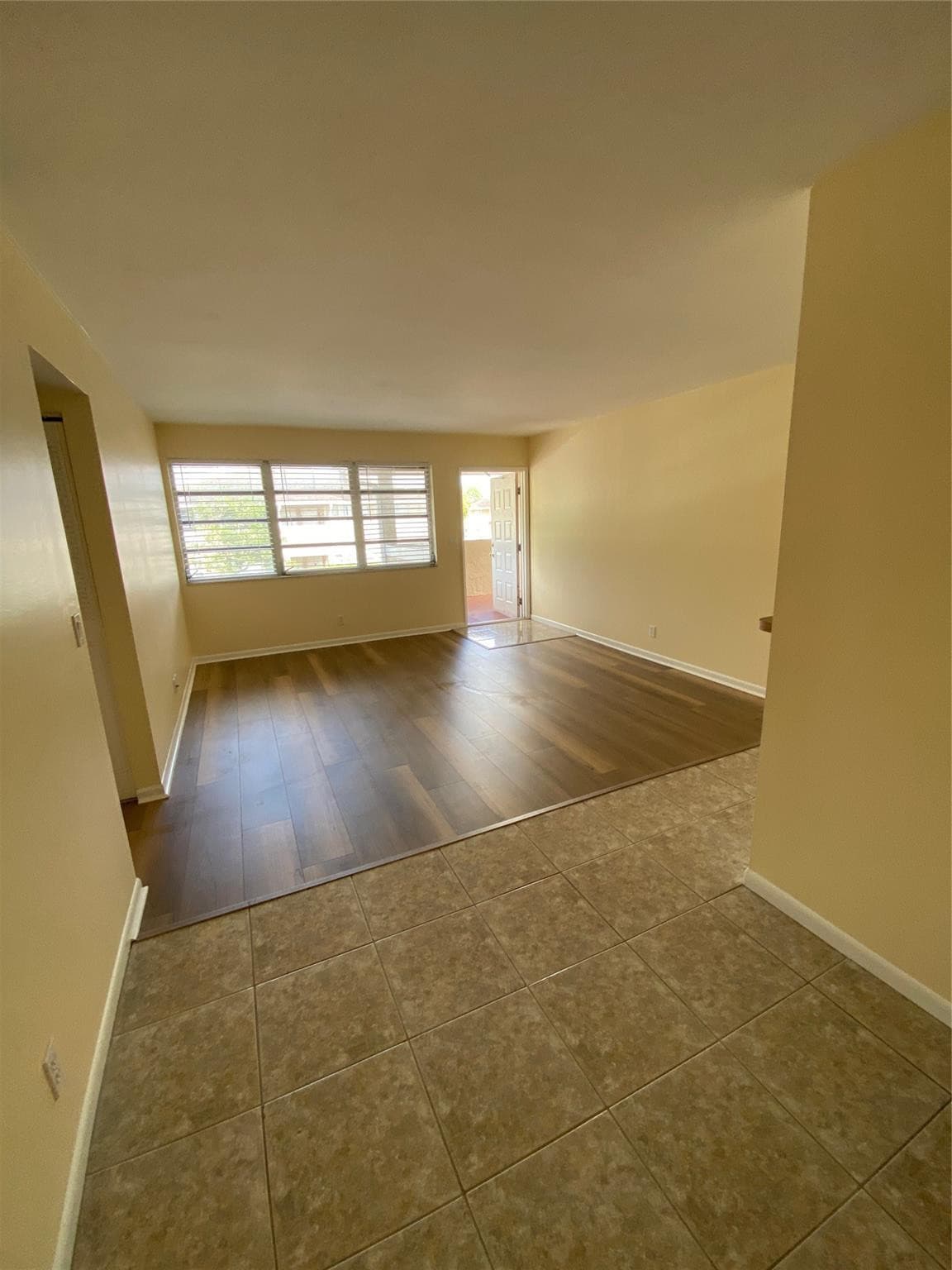 848 Twin Lakes Drive 19-g, Coral Springs, FL 33071 — photo 2 of 19