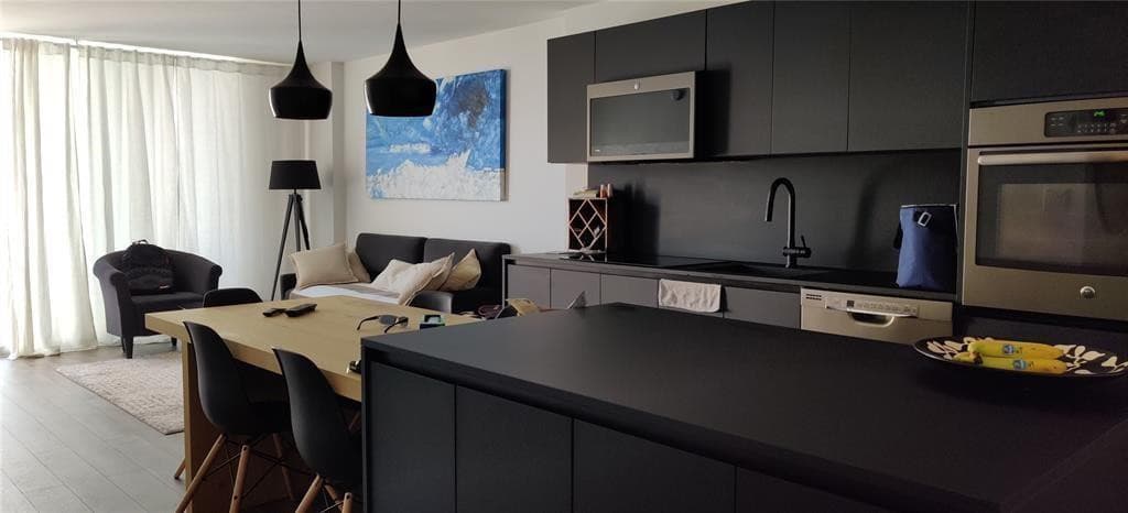 345 Ocean Drive 512, Miami Beach, FL 33139 — photo 4 of 16