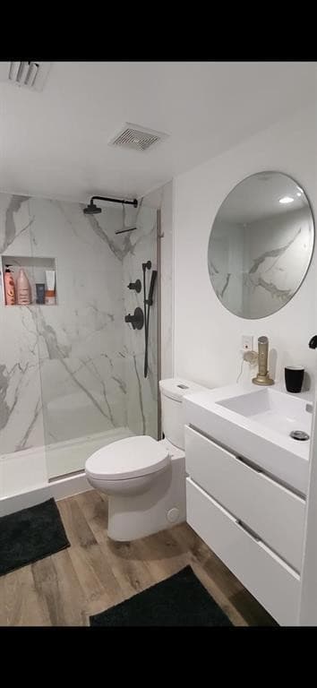 345 Ocean Drive 512, Miami Beach, FL 33139 — photo 8 of 16