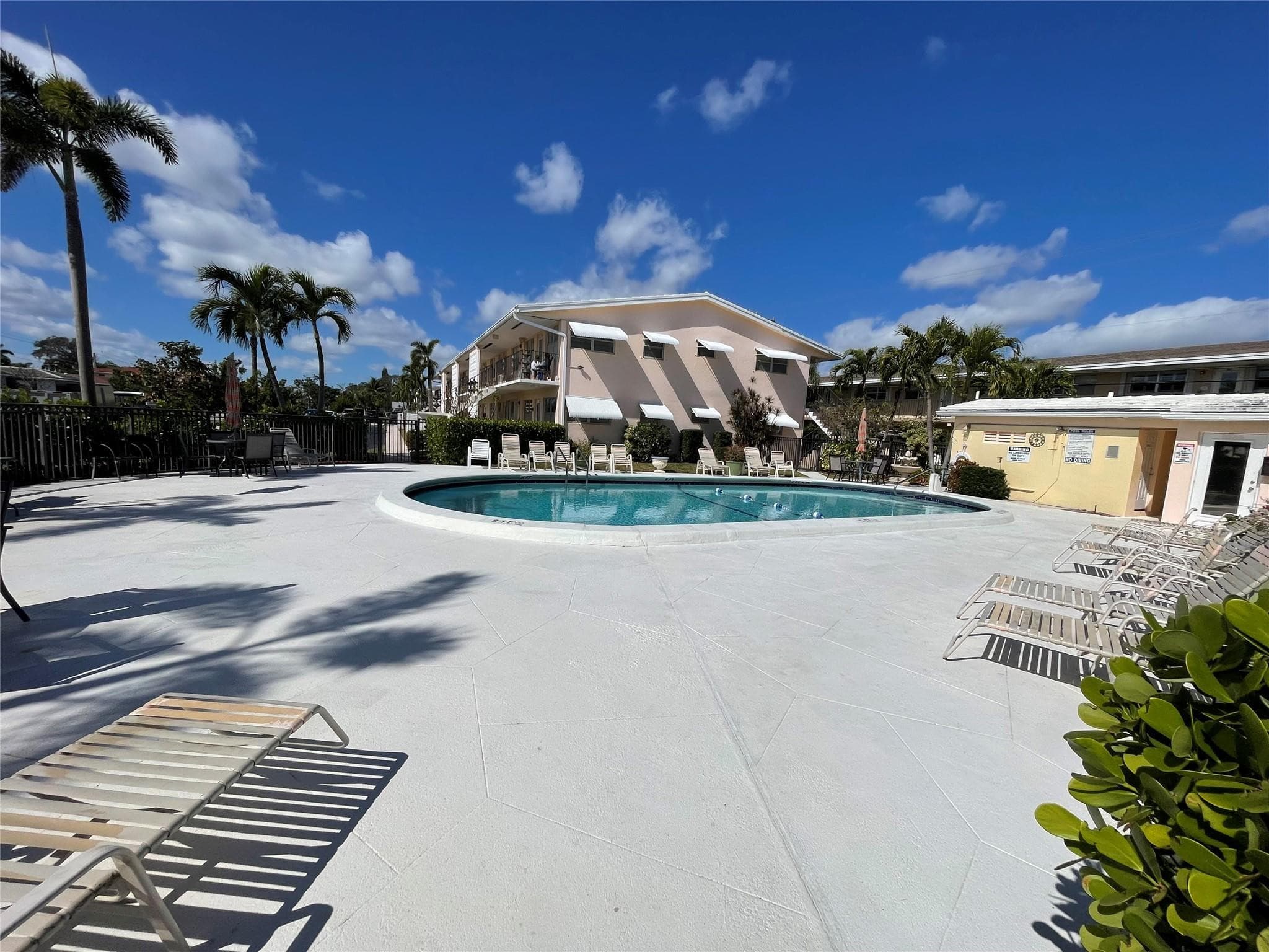 2141 NE 56th Street 209, Fort Lauderdale, FL 33308 — photo 7 of 43