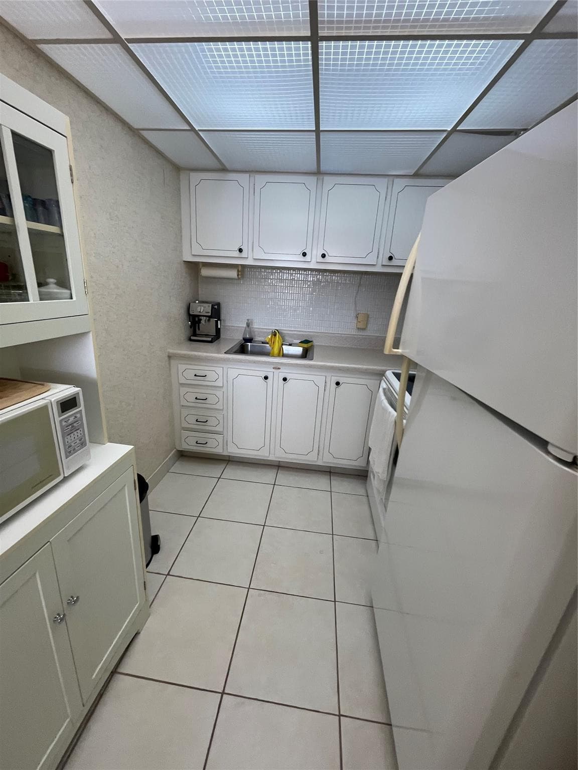 2141 NE 56th Street 209, Fort Lauderdale, FL 33308 — photo 19 of 43